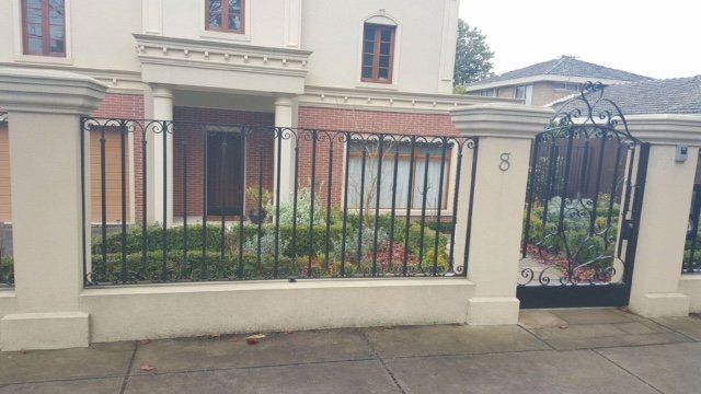 Fencing project in Melbourne’s East by Adonai Steel